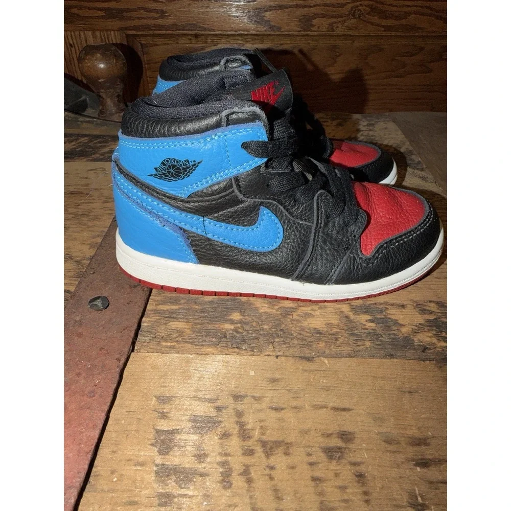 Nike Air Jordan 1 Retro High OG‎ TD UNC to Chicago CU0450-046 Kids Size 9 C